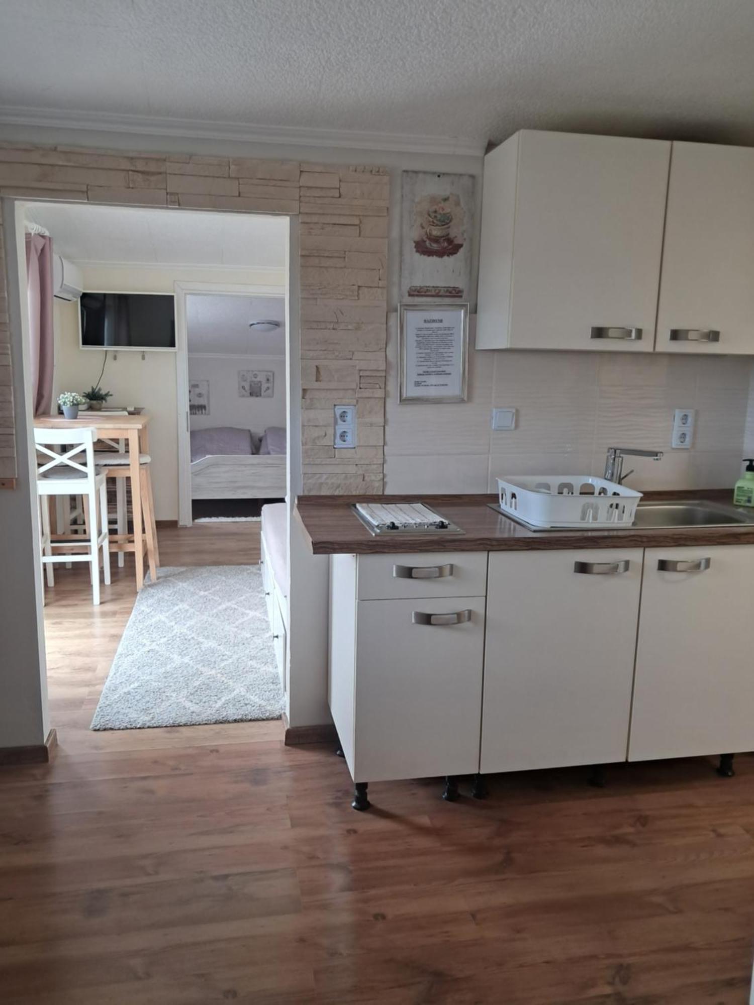Alsóörs Takler Home מראה חיצוני תמונה